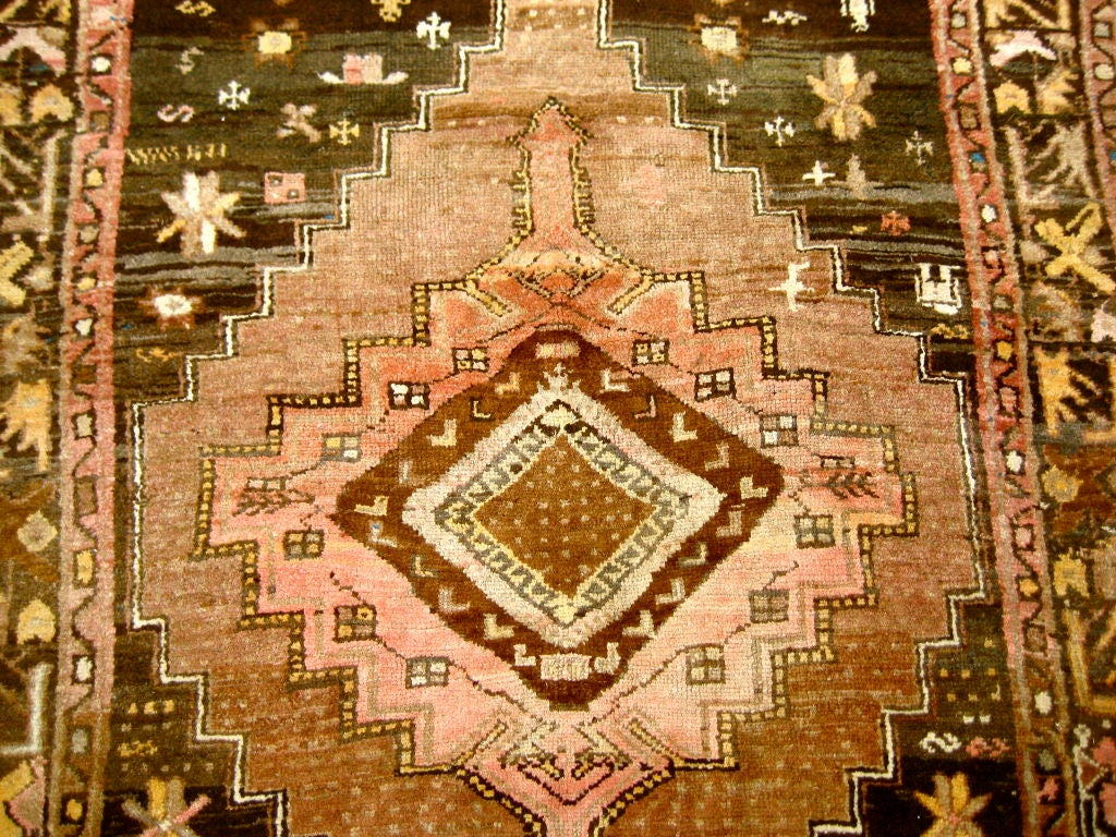 Mid-20th Century Dazzling Large Turkish rug