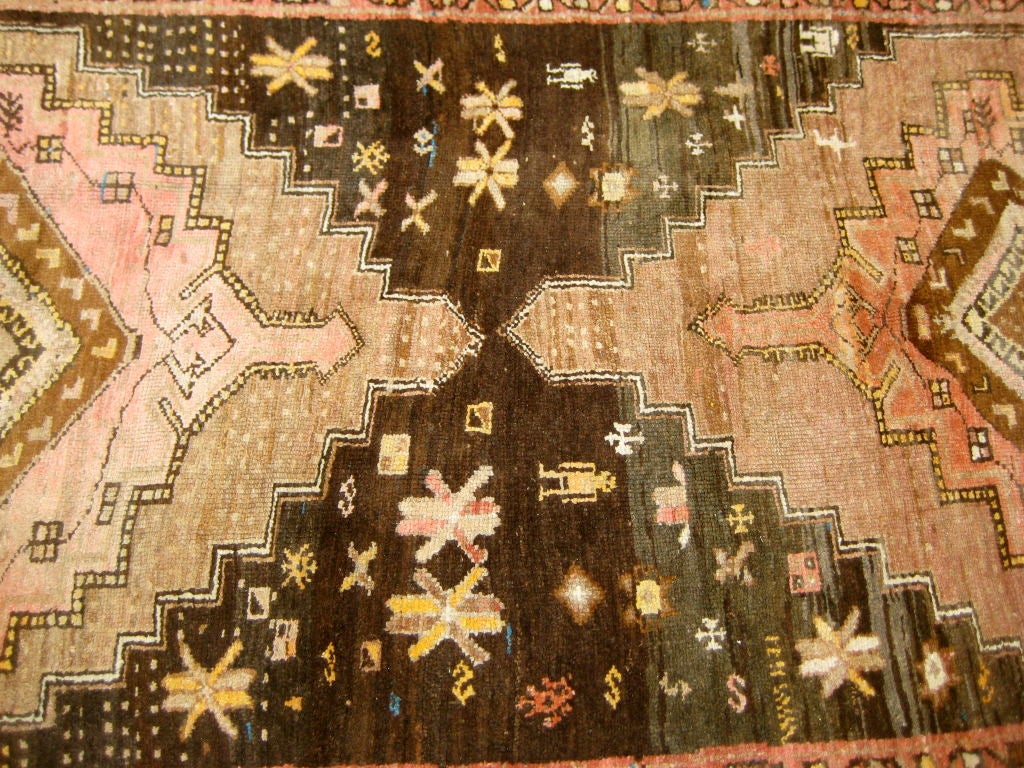 Dazzling Large Turkish rug 1