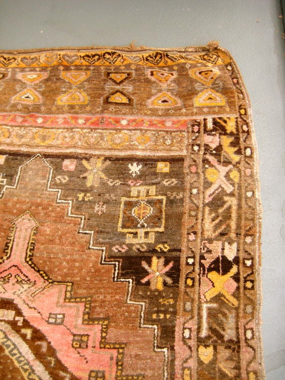 Dazzling Large Turkish rug 3