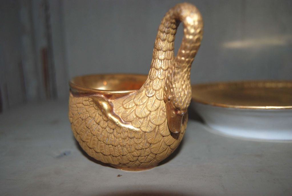 Highy Detailed and Gilded Paris Porcelain Swan Cup