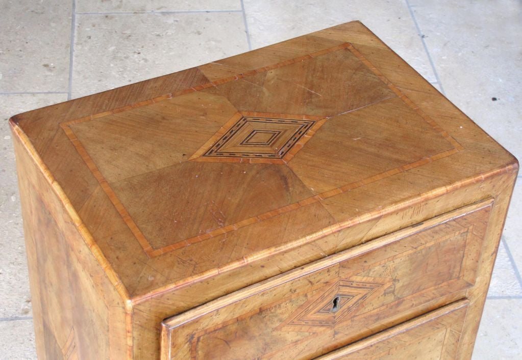 ITALIAN NEO CLASSICAL WALNUT PARQUETRY COMMODE