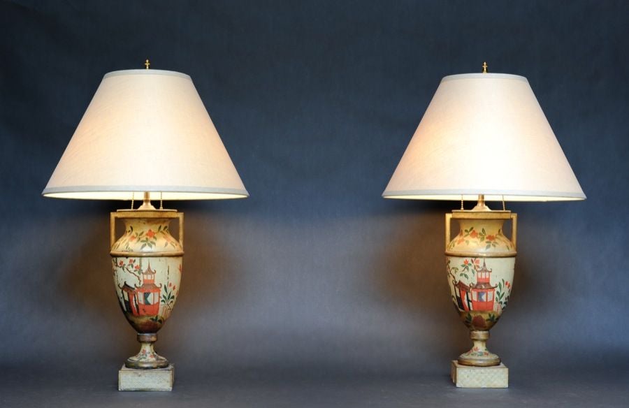 PAIR OF ITALIAN CHINOISERIE DECORATED POLYCHROME  URN LAMPS