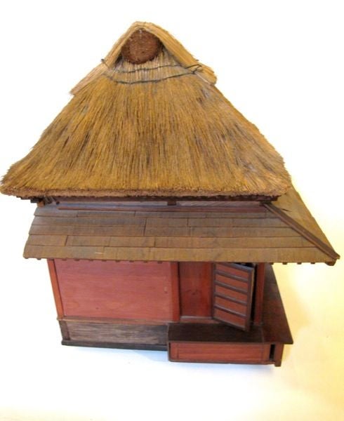 Japanese JAPANESE WOODEN MODEL OF A THATCHED HOUSE For Sale