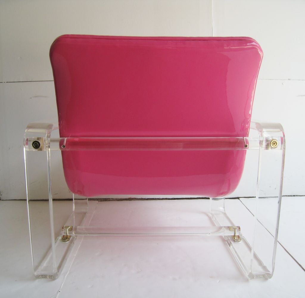Lucite Lounge  Chair 1
