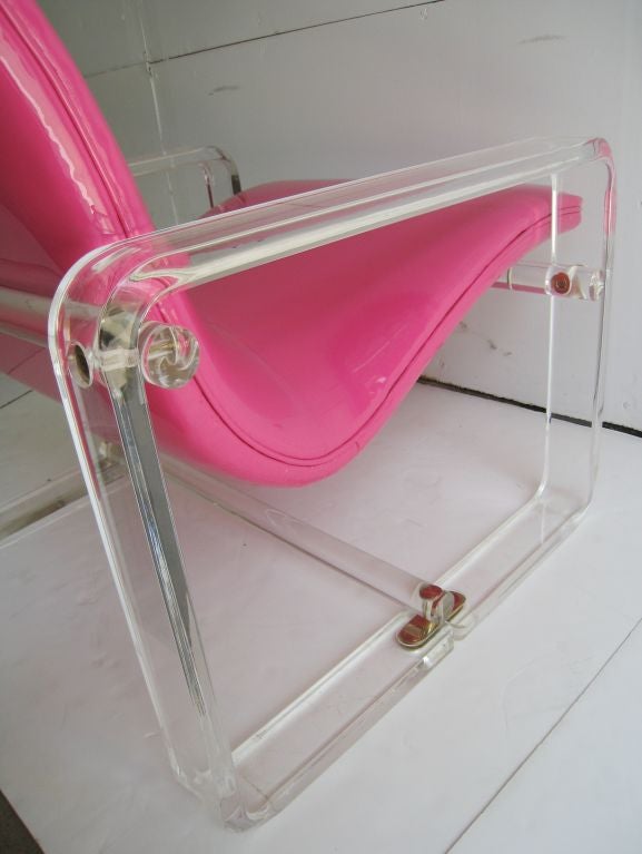 Lucite Lounge  Chair 2