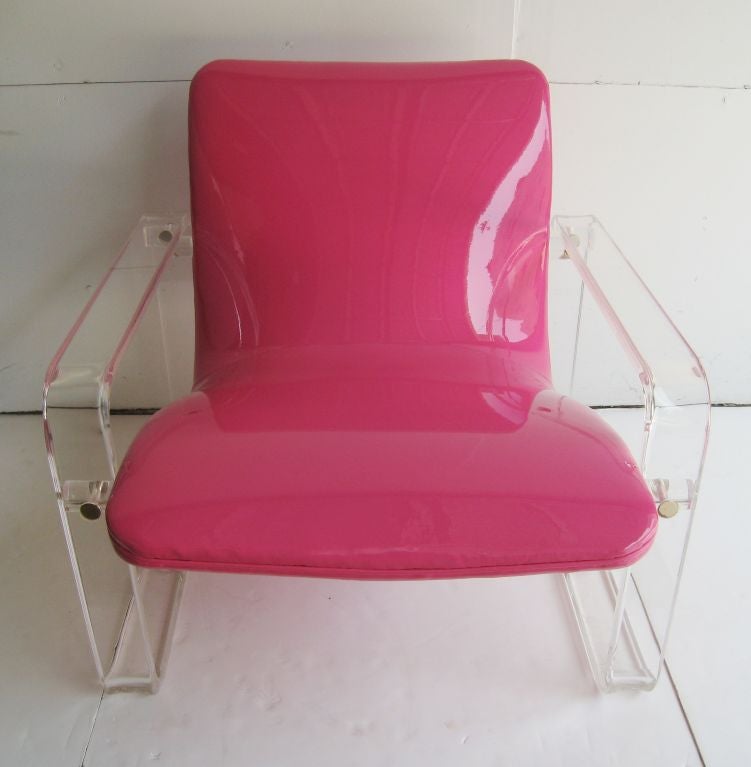Lucite Lounge  Chair 4