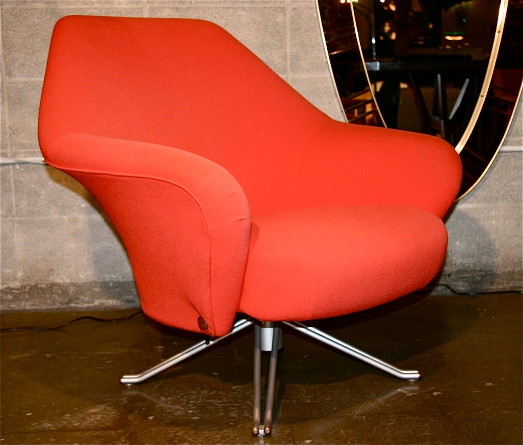Swiveling Tecno Armchair By: Osvaldo Borsani "P32"
