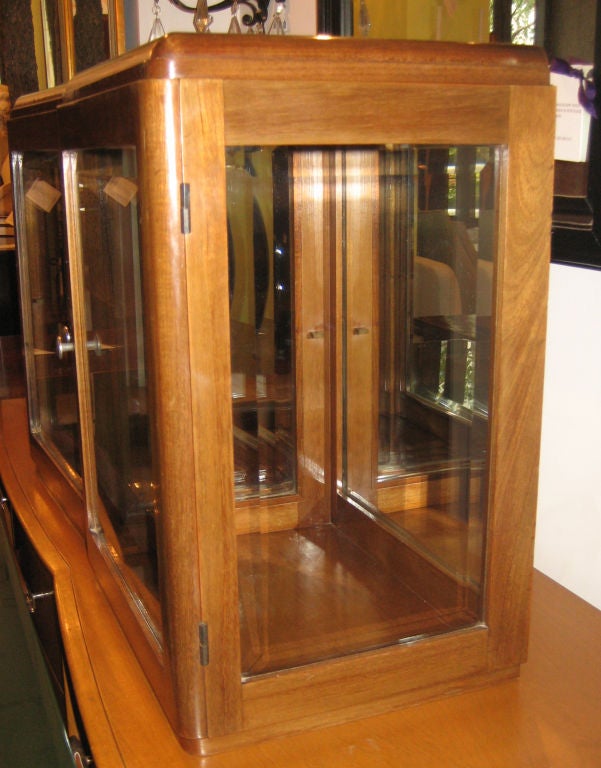 Pair of French Display 'Vitrine' Cabinets