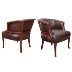 A Stylish Pair of American 1940's Barrel-Back Beechwood  Chairs
