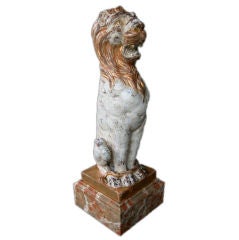 A Regal American Empire Gessoed & Parcel-Gilt Carved Lion