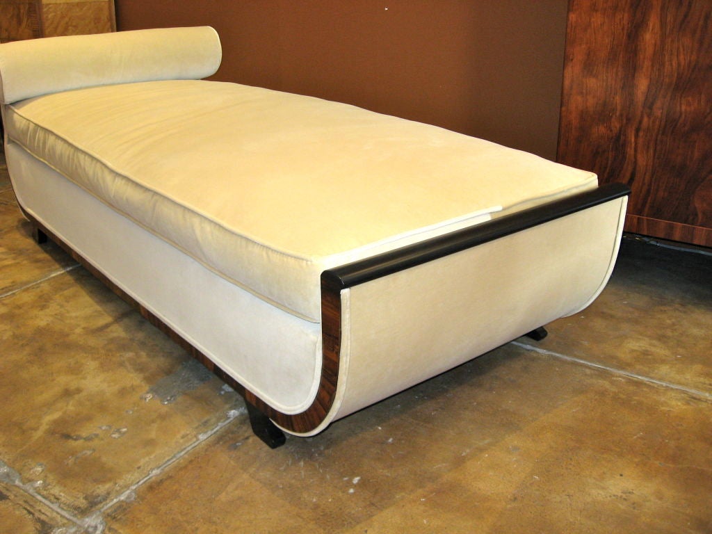 Swedish Art Deco Day Bed in Rosewood and Ebonized Birch ca. 1920 2