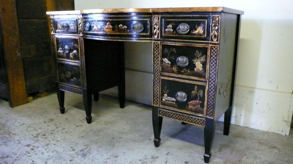 Knee Hole Desk With Chinoiserie Decoration
