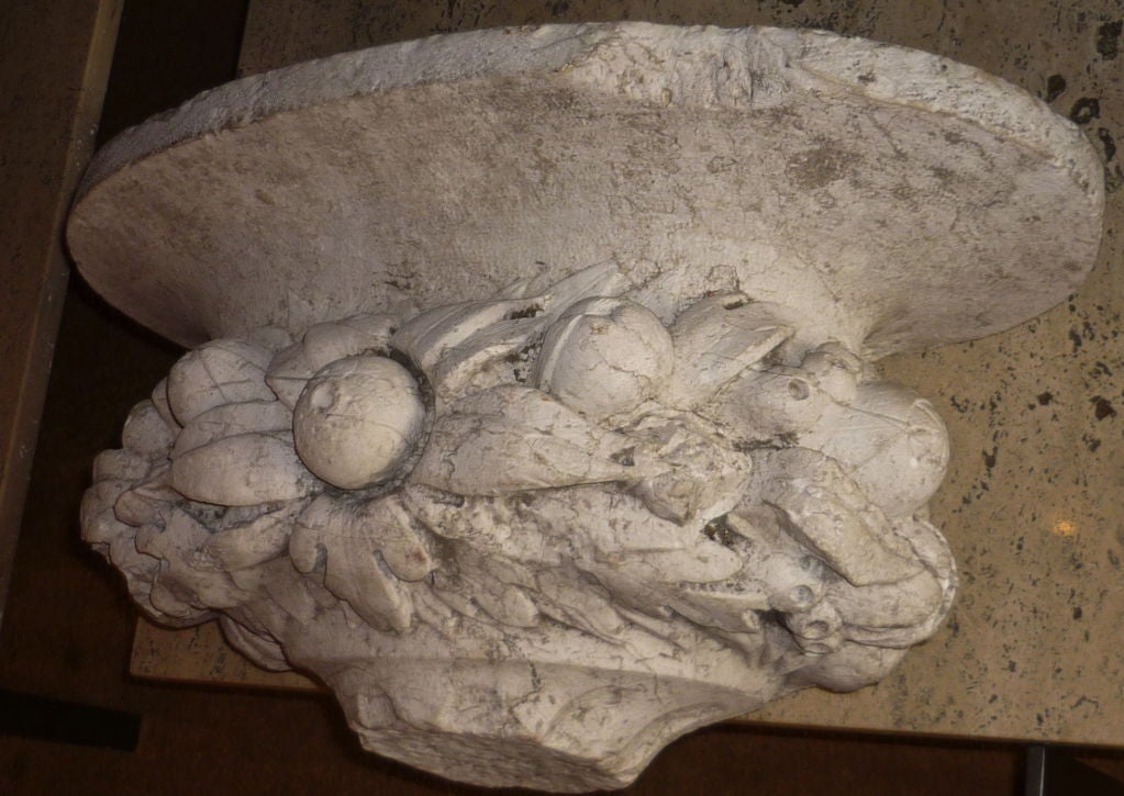 VENETIAN ISTRIAN STONE CAPITAL