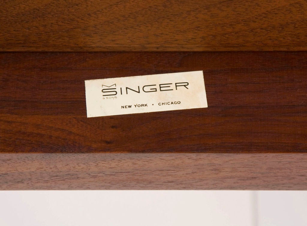 American Nest of Occasional Tables Bertha Schaefer for M. Singer & Sons In Excellent Condition For Sale In New York, NY