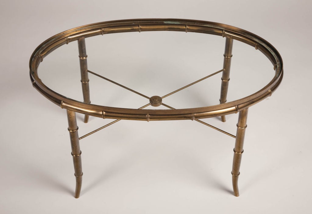 Oval Faux Bamboo Brass Cocktail Table by Mastercraft In Excellent Condition In New York, NY