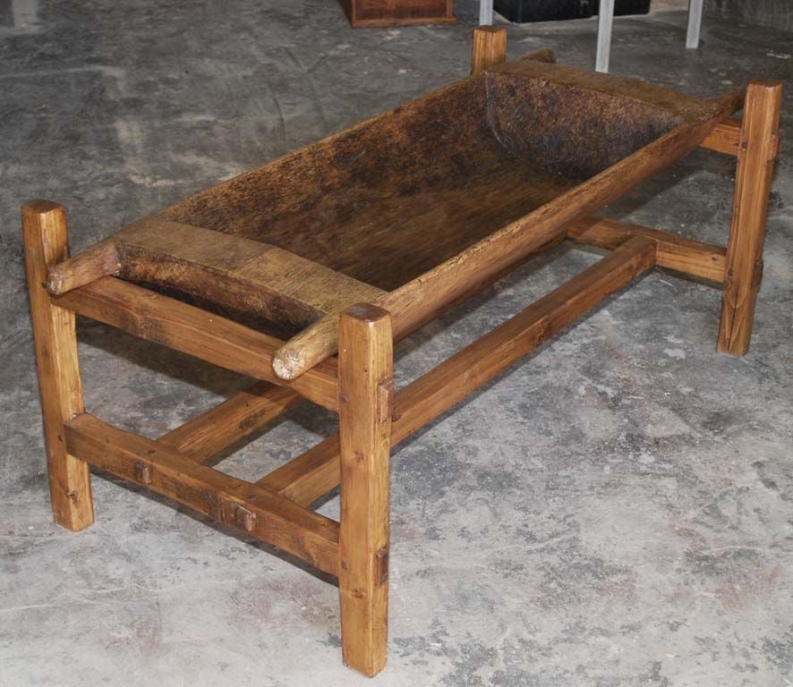 Large Antique Doughset Planter or Coffee Table For Sale 1