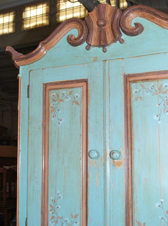 Tall Painted Hutch, circa 1880s In Good Condition In Los Angeles, CA