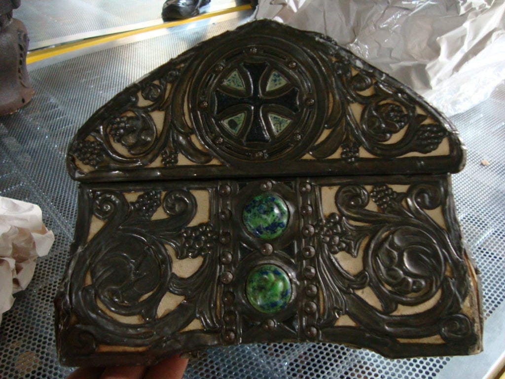 Arts & Crafts Coffer /Jewelry Box In Good Condition For Sale In NYC, NY
