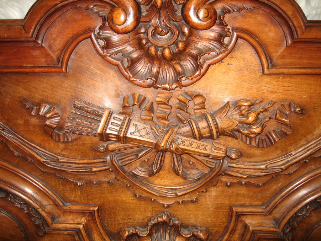 Louis XV Style 19th Century Walnut Bed 3