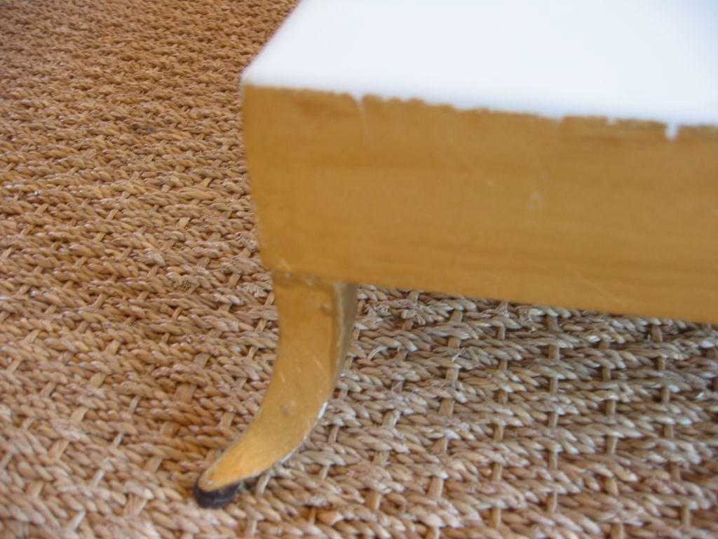 Blattgold, lackiertes Holz Drehbarer Spiegel Stand Valet Mid-Century Modern Italienisch im Angebot 1