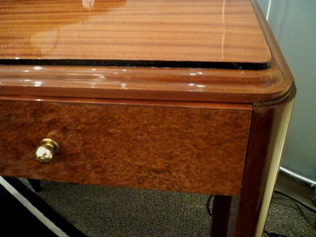 French An Art Deco Vanity / Dressing Table in Mahogany and Amboina