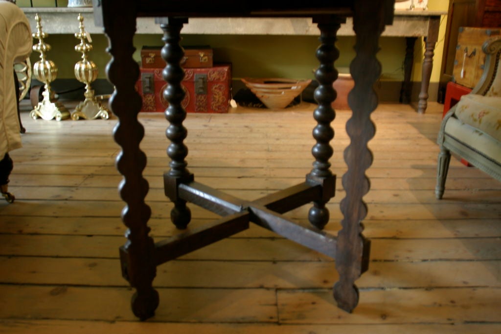 French Octagonal gateleg table