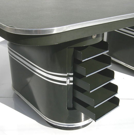 Steel Important Art Deco Desk by Mauser