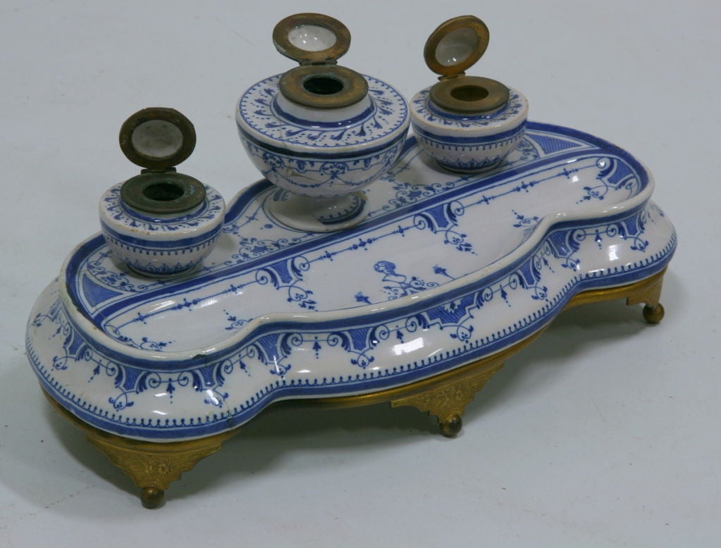 Inkwell Early 19th Century French Faience For Sale 3