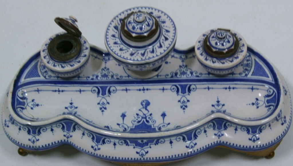 Inkwell Early 19th Century French Faience For Sale 4