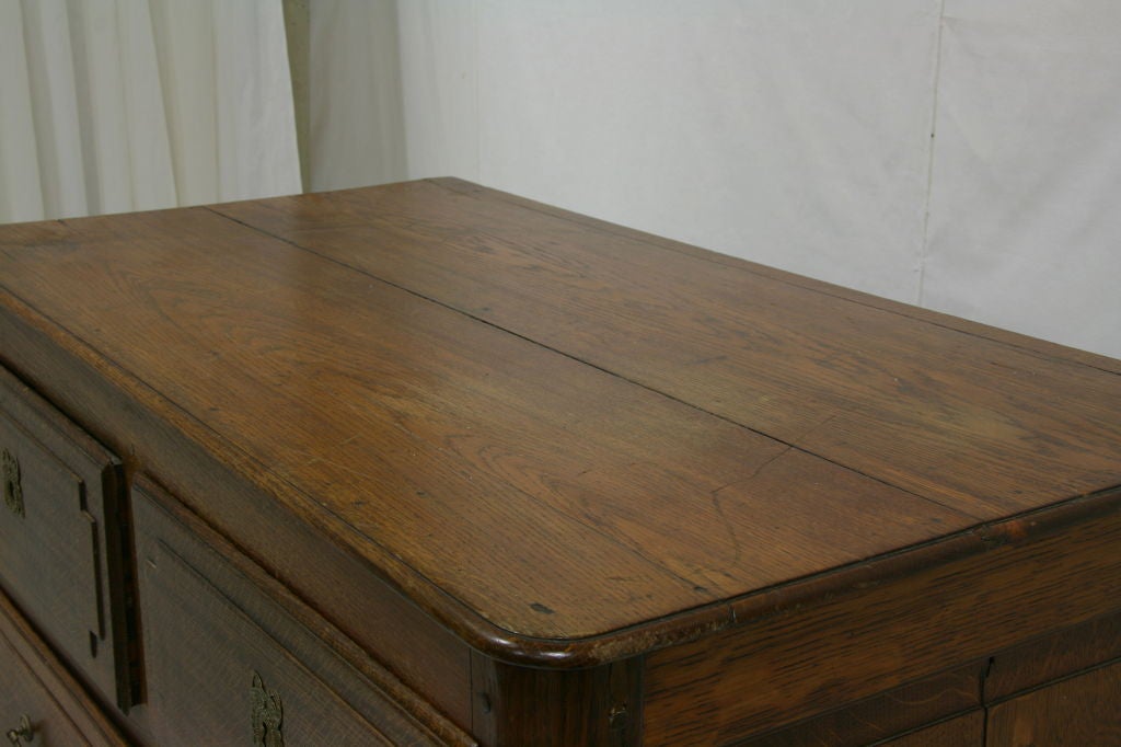 Commode Early 19th Century French Oak In Excellent Condition In San Francisco, CA