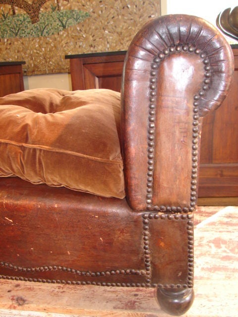 Leather Arts and Crafts leather studded daybed w/ adjustable arms