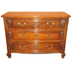 18th Century French Carved Walnut Commode 18th Century French Carved Walnut Commode