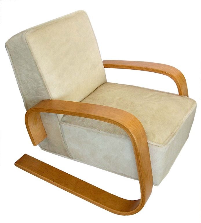 This is an outstanding example of an early Aalto 