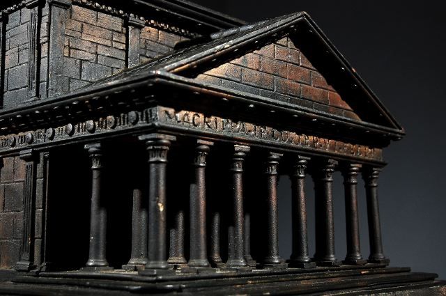 A Striking Ebonized Wooden Model of the Pantheon 3