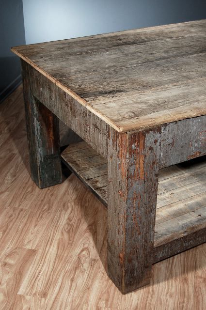 Pine Large Drapers Work Table For Sale