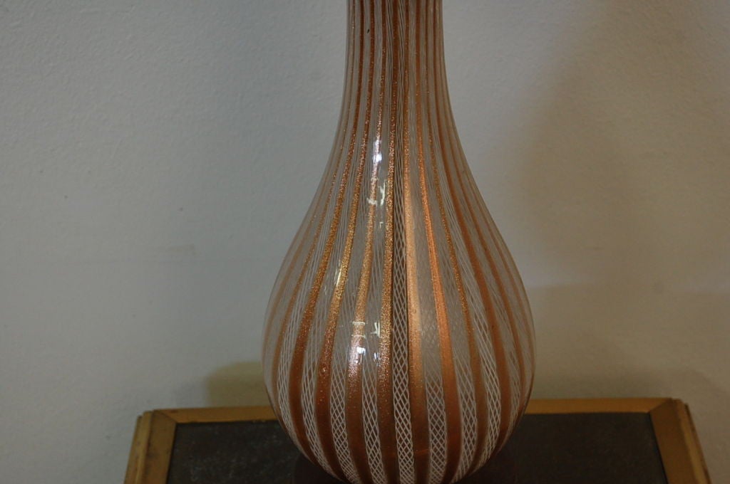 Tall Murano Glass Table Lamp by Dino Martens for Aureliano Toso In Excellent Condition For Sale In Los Angeles, CA