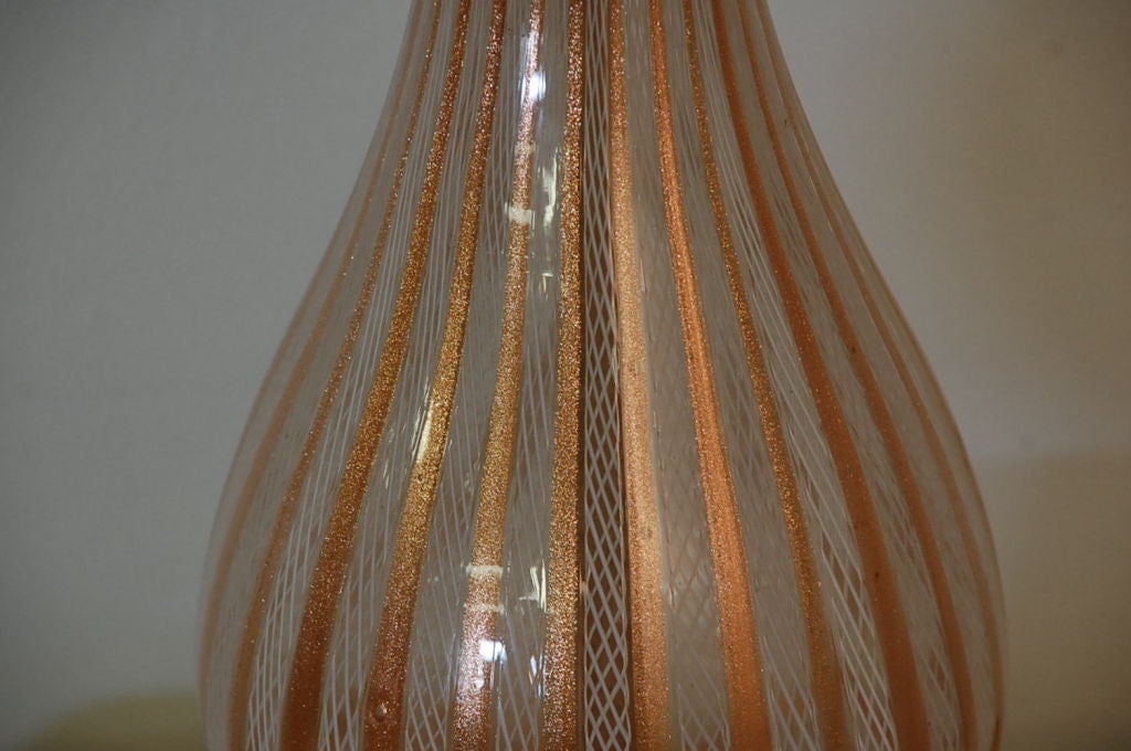 Lámpara alta de mesa de cristal de Murano de Dino Martens para Aureliano Toso mediados del siglo XX en venta