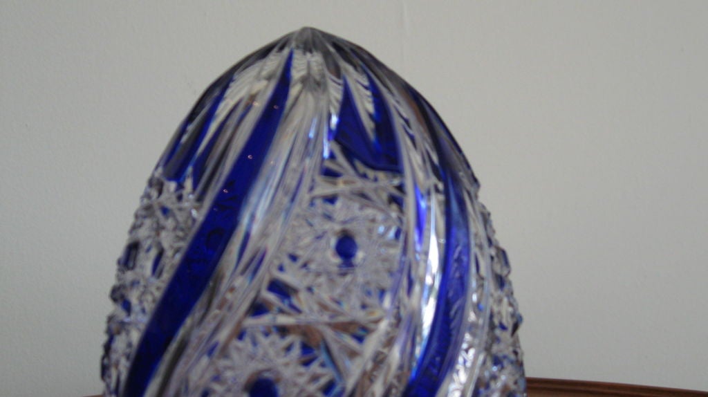 French PAIR OF COBALT BLUE AND CLEAR CUT CRYSTAL EGGS