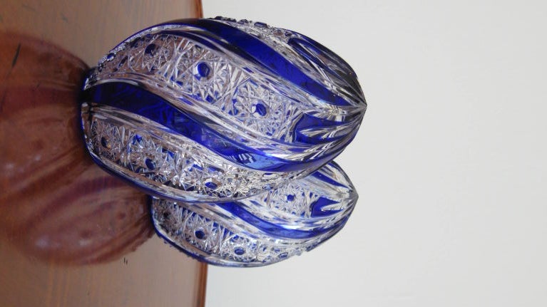 PAIR OF COBALT BLUE AND CLEAR CUT CRYSTAL DECORATIVE EGGS.