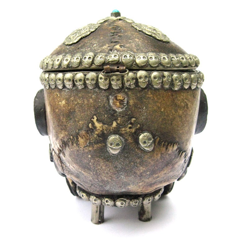 Tibetan Striking Tibettan Monk's silver-clad Skull