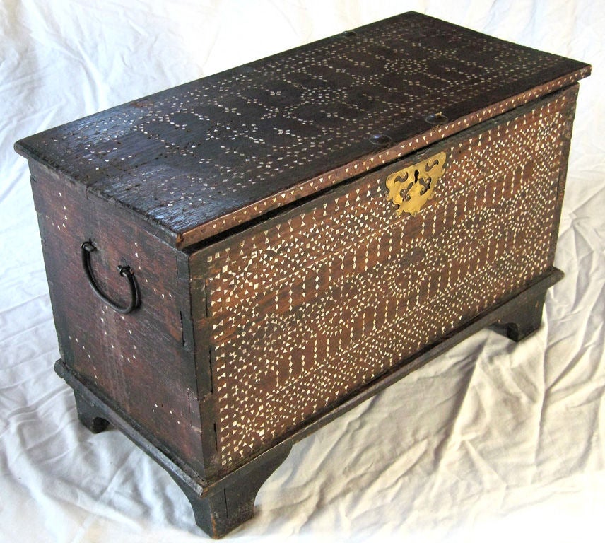 18th Century and Earlier Two 17th c. Ottoman inlaid table chests For Sale