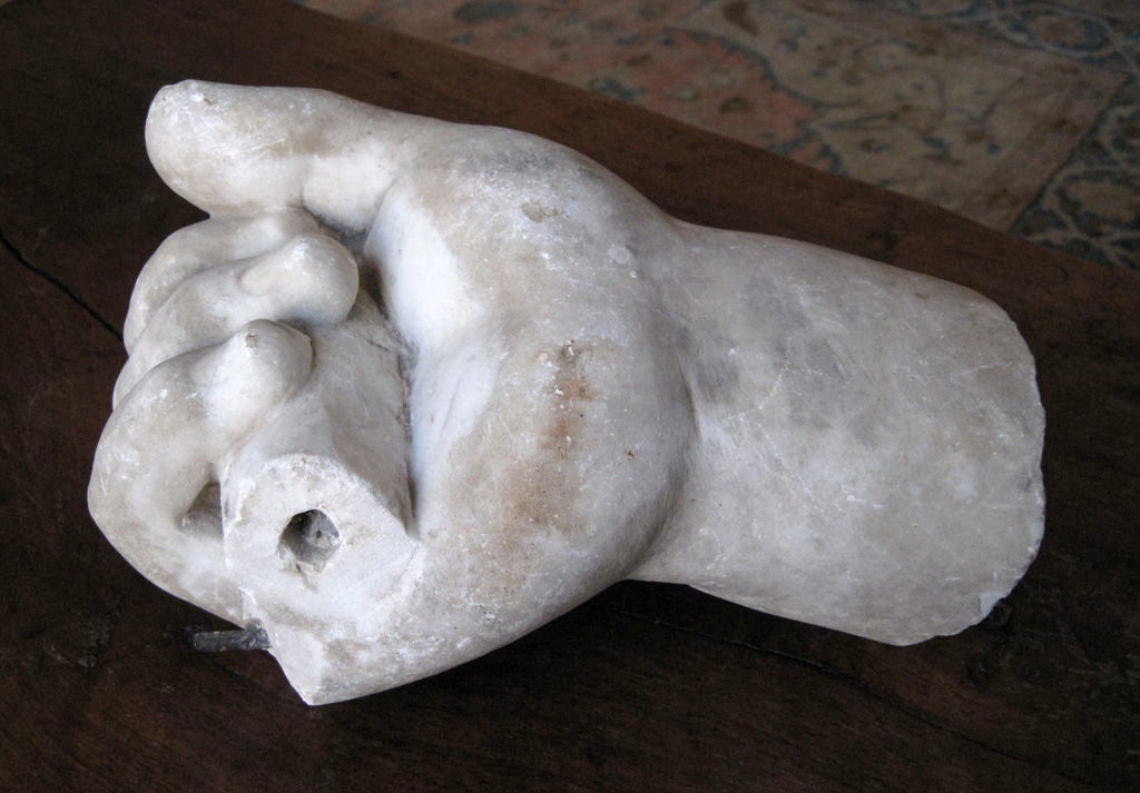 17th c. Marble fragment of a hand