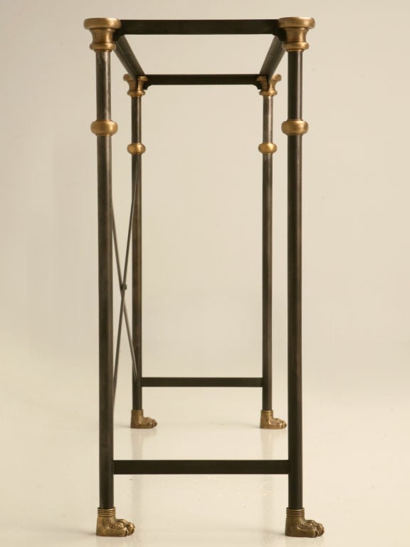 Table console en acier inoxydable et bronze fabriquée à Chicago dans toutes les dimensions, finitions optionnelles en vente 3