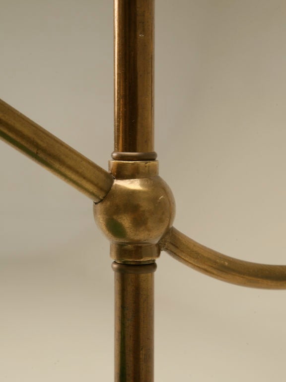Vintage American Brass Desk or Banker's Lamp w/Cased Glass Shade 1