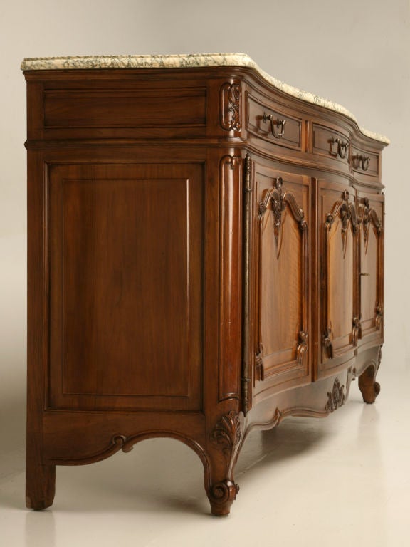 Exquisite French Figured Walnut Louis XV Buffet