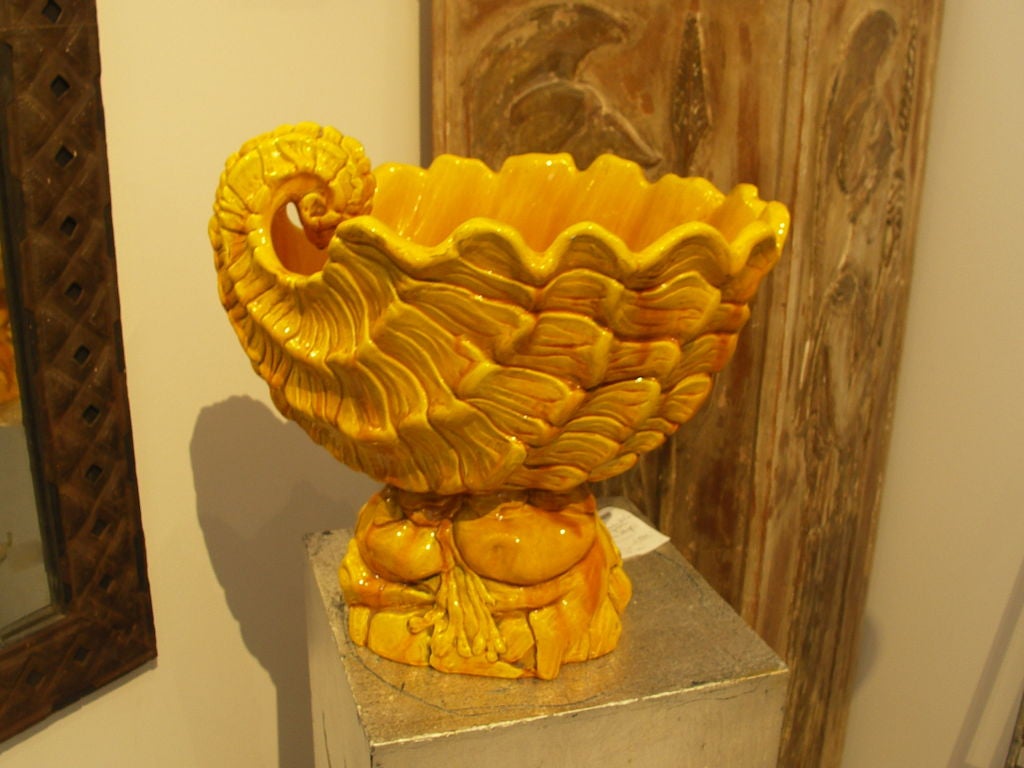 Burmantofts Large Yellow Seashell Centerpiece 2