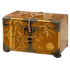 Antique Japanese Lacquer Karabitzu Box. 19th Century