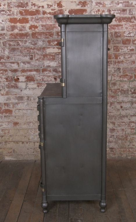 Vintage Aseptic Metal & Glass Dental Cabinet In Excellent Condition In Oakville, CT