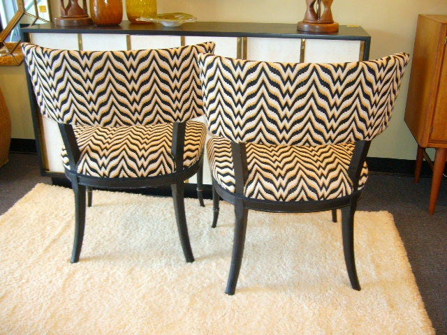 Fine Bargello Klismos Chairs, Black Painted & Parcel Gilt In Good Condition In Miami, FL