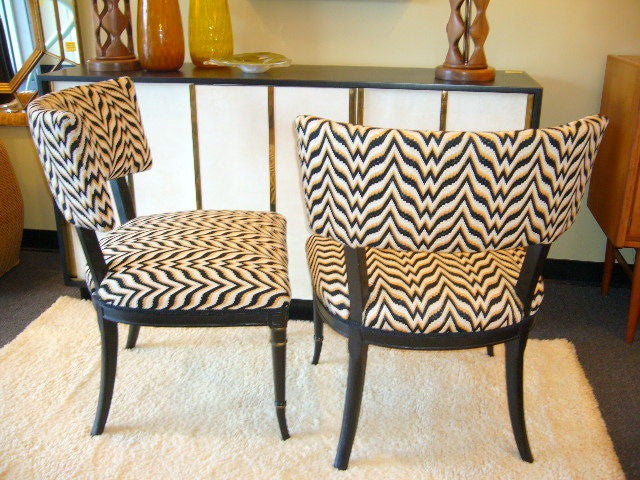 Fine Bargello Klismos Chairs, Black Painted & Parcel Gilt 2